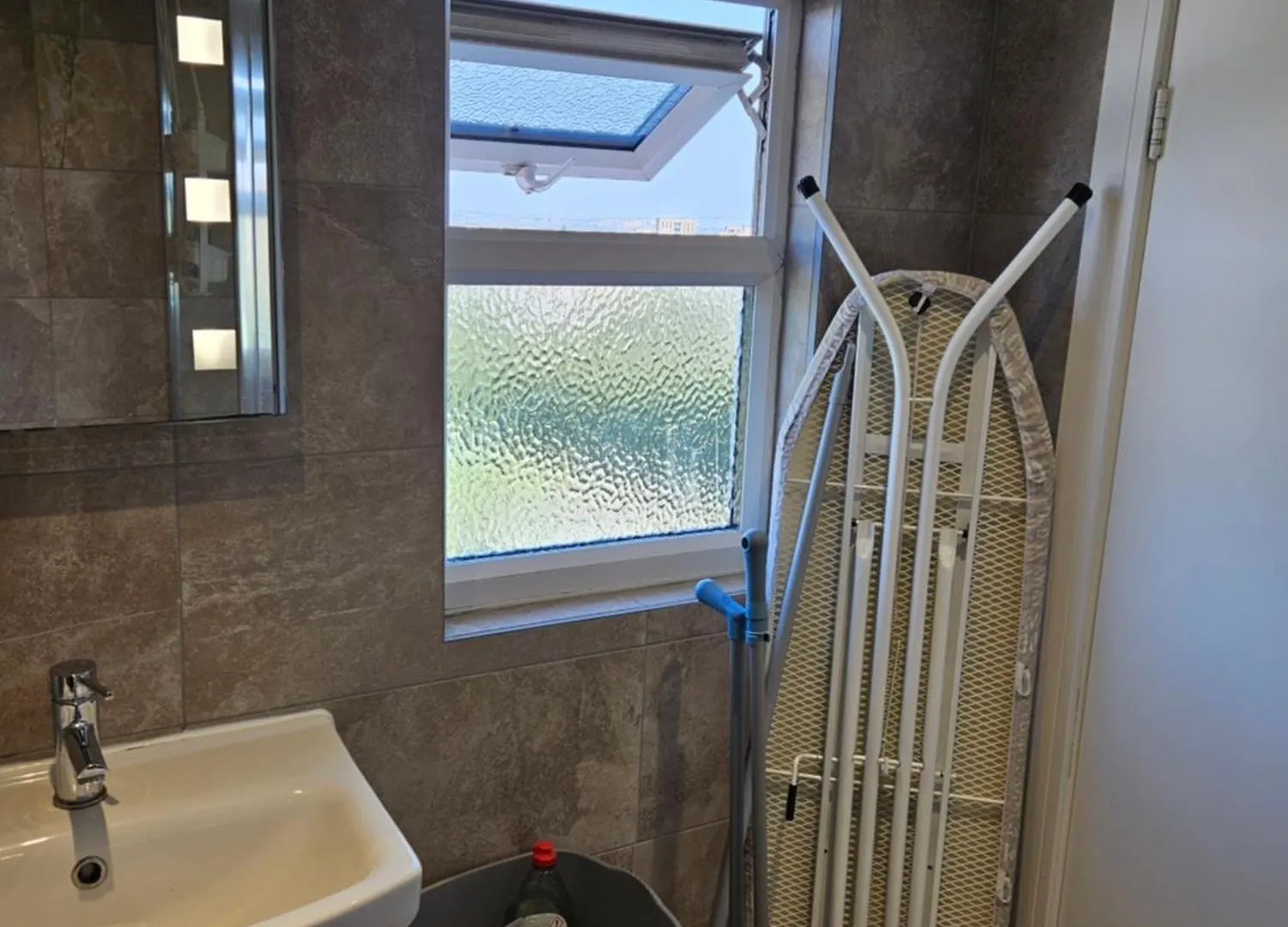 Apartment Riverview, Stylish Non Smoking Loft Ensuite 4 Rent Erith