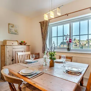 https://loen-cottage.yorkshirehotels.net